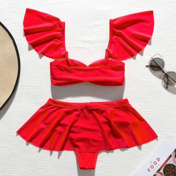 Red Highwaisted Bikini Set with Removable Skirt - Picture 4 of 5